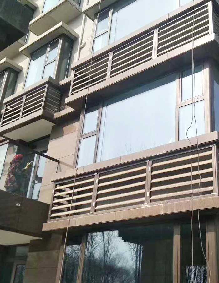 空調(diào)外機(jī)百葉窗