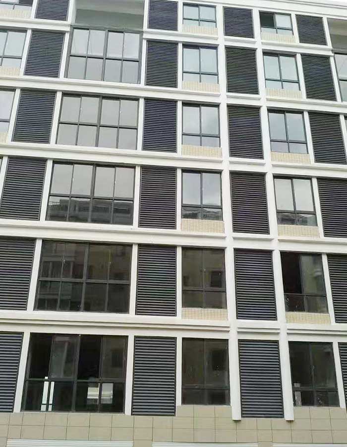 空調(diào)外機(jī)百葉窗