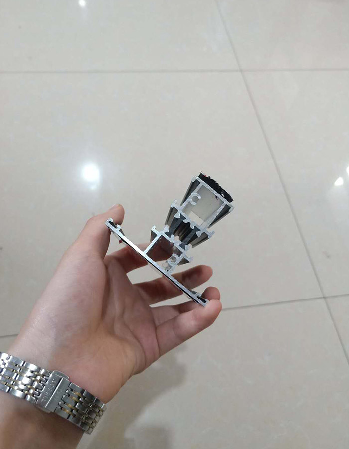 鋁型材