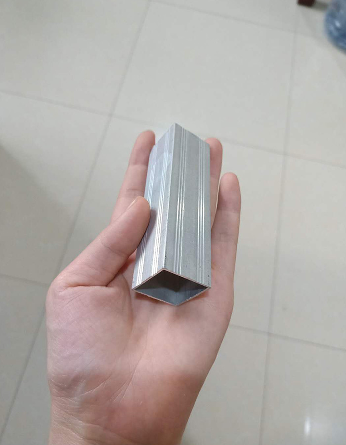 鋁型材